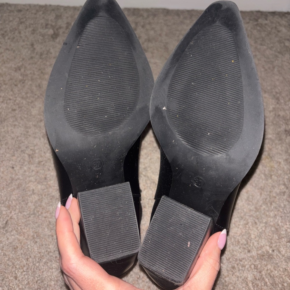 Black Western Ankle Boots with Silver Embroidery - Picture 4 of 4